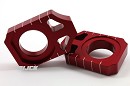WORKS CONNECTION Axle Blocks KXF250 12-16 / KXF450 12-15 / RMZ250 04-18 / RMZ450 05-18 RED